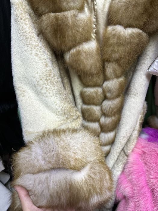 Haina Alcantara Lunga blana naturala vulpe