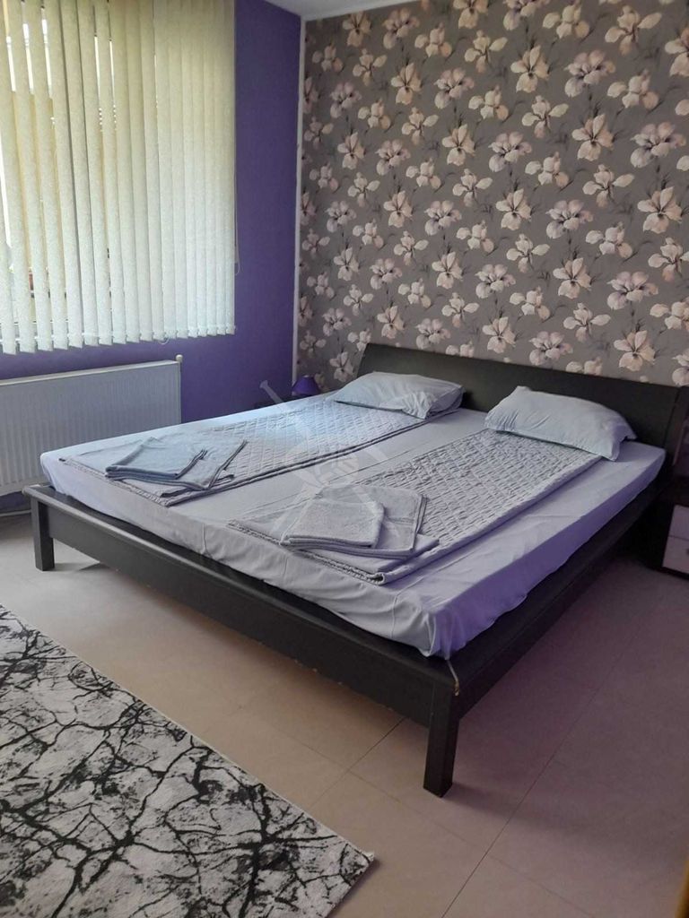 Продава се Тристаен апартамент в Поморие - 100 кв.м за 1600 €/кв.м - Снимка #3