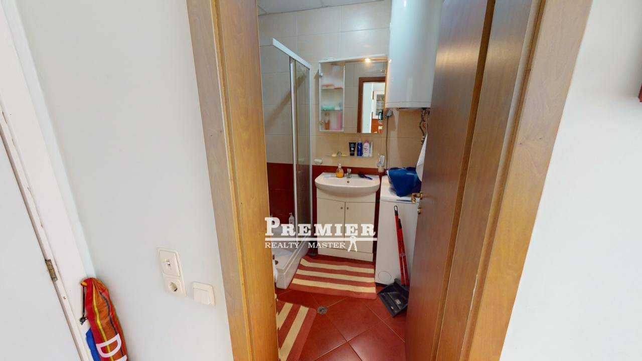 Продава се Двустаен апартамент в к.к. Слънчев бряг - 55 кв.м за 1000 €/кв.м - Снимка #4