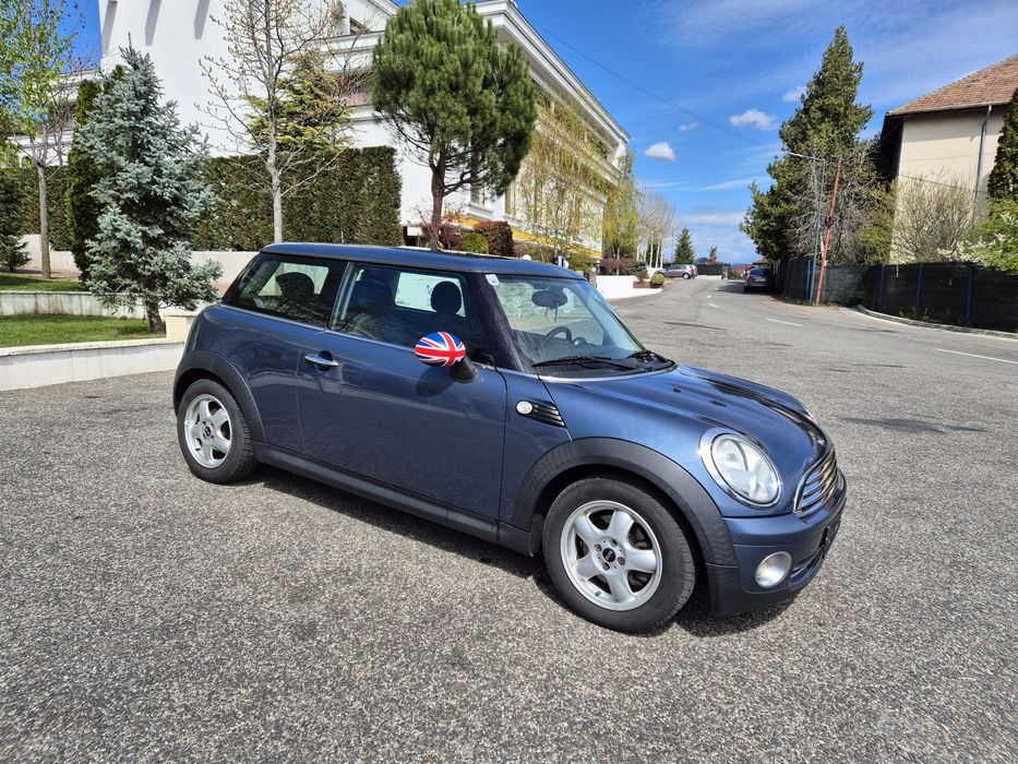 Mini Cooper  2010 1,4 benzina 127000km