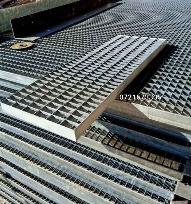 Grilaje zincate trepte zincate