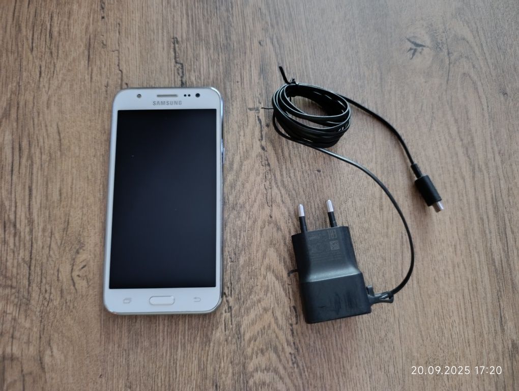 Samsung Galaxy J5, SM-J500FN