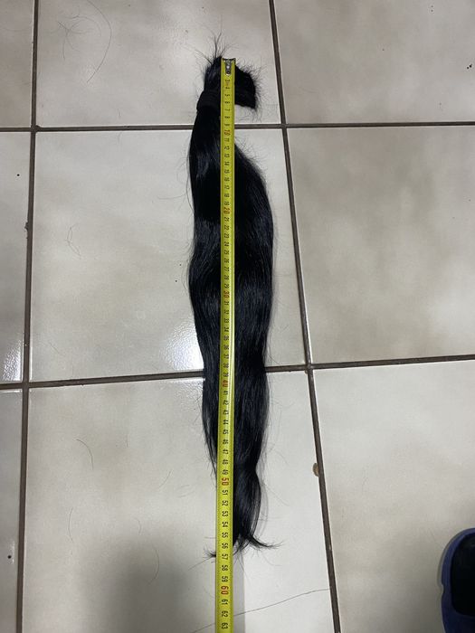 Продавам естествена коса