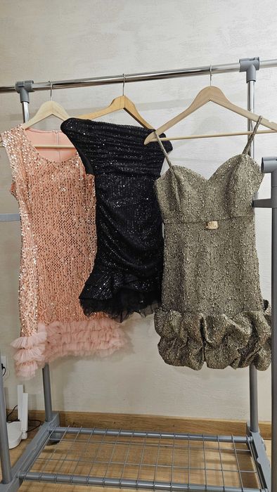 Официални рокли S