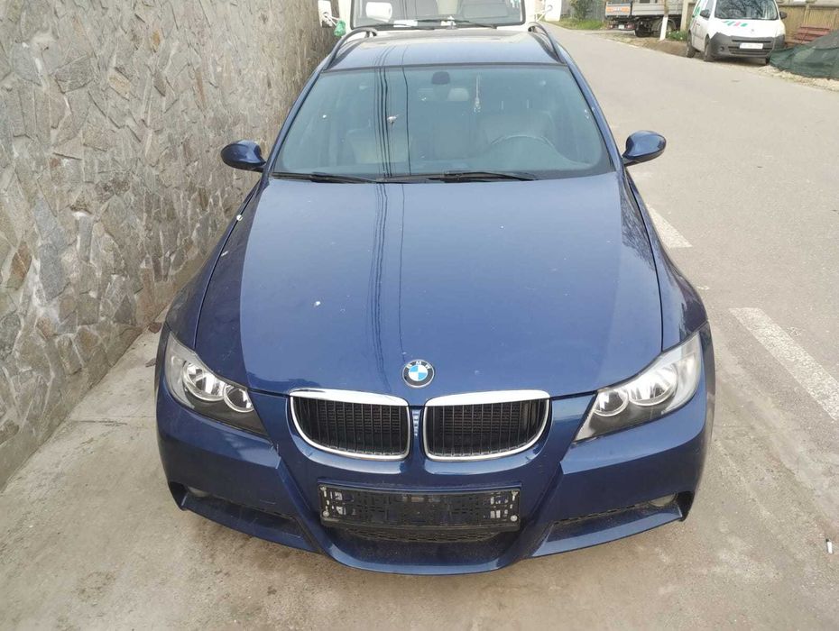 BMW 320- cutie automata kit M bara fata spate