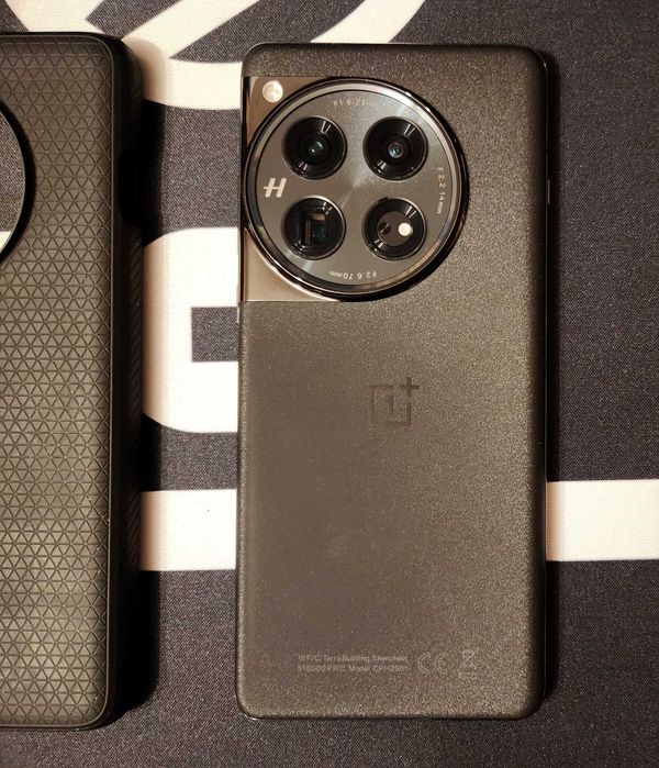 Telefon mobil OnePlus 12, 5G, Silky Black, 512 GB, Ca nou