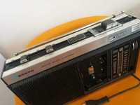 радио касетофон САНИО Recorder M2110F 1972г работещ идеален колекционе