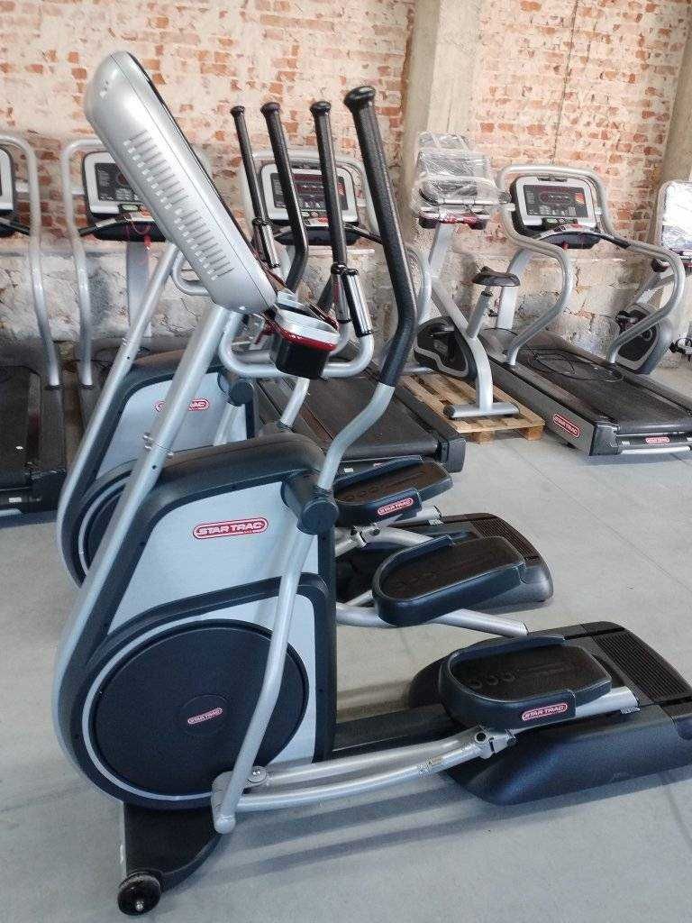 Star Trac Elliptical Cross Trainer