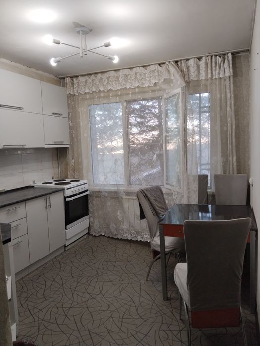 Город Риддер  вко Сдам квартиру 3-х комнатную на длительный срок