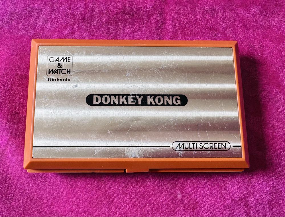 Колекционерска игра на Nintendo Game&Watch - Donkey Kong