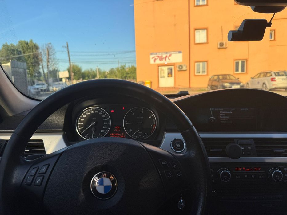 BMW E91 Facelift distributie schimbată