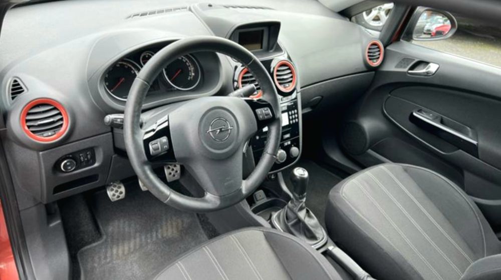 Opel Corsa OPC Line 1.6i Turbo