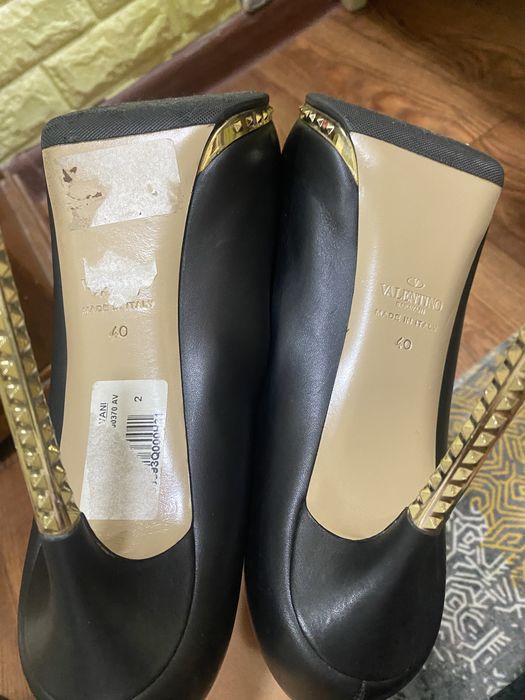 Продается туфли valentino