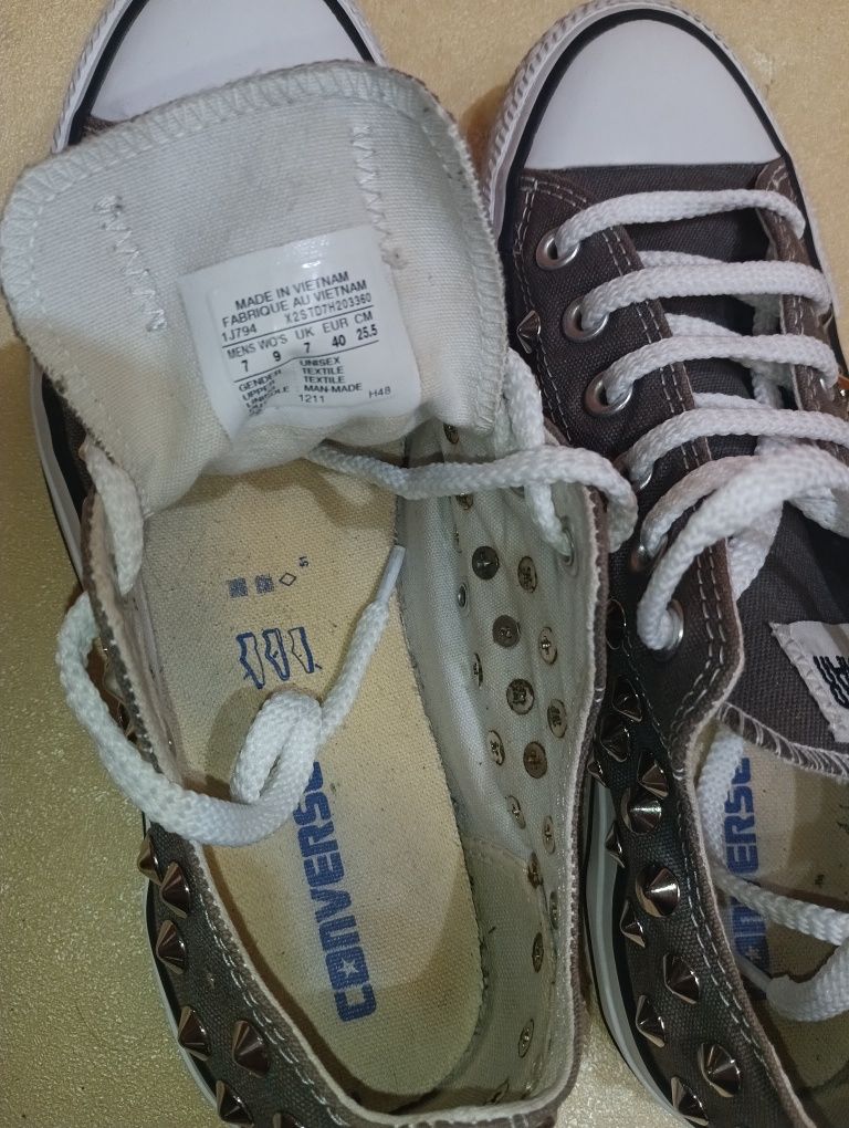 Converse със шипове N 40 - 42 лв