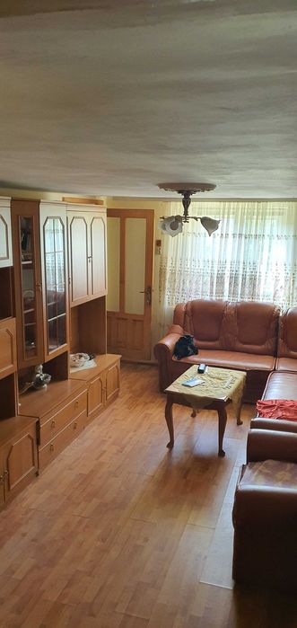Vand casa in Ticleni