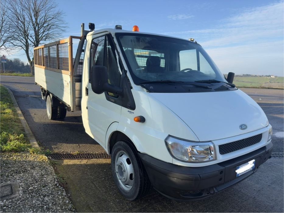 Carosata Ford tranzit