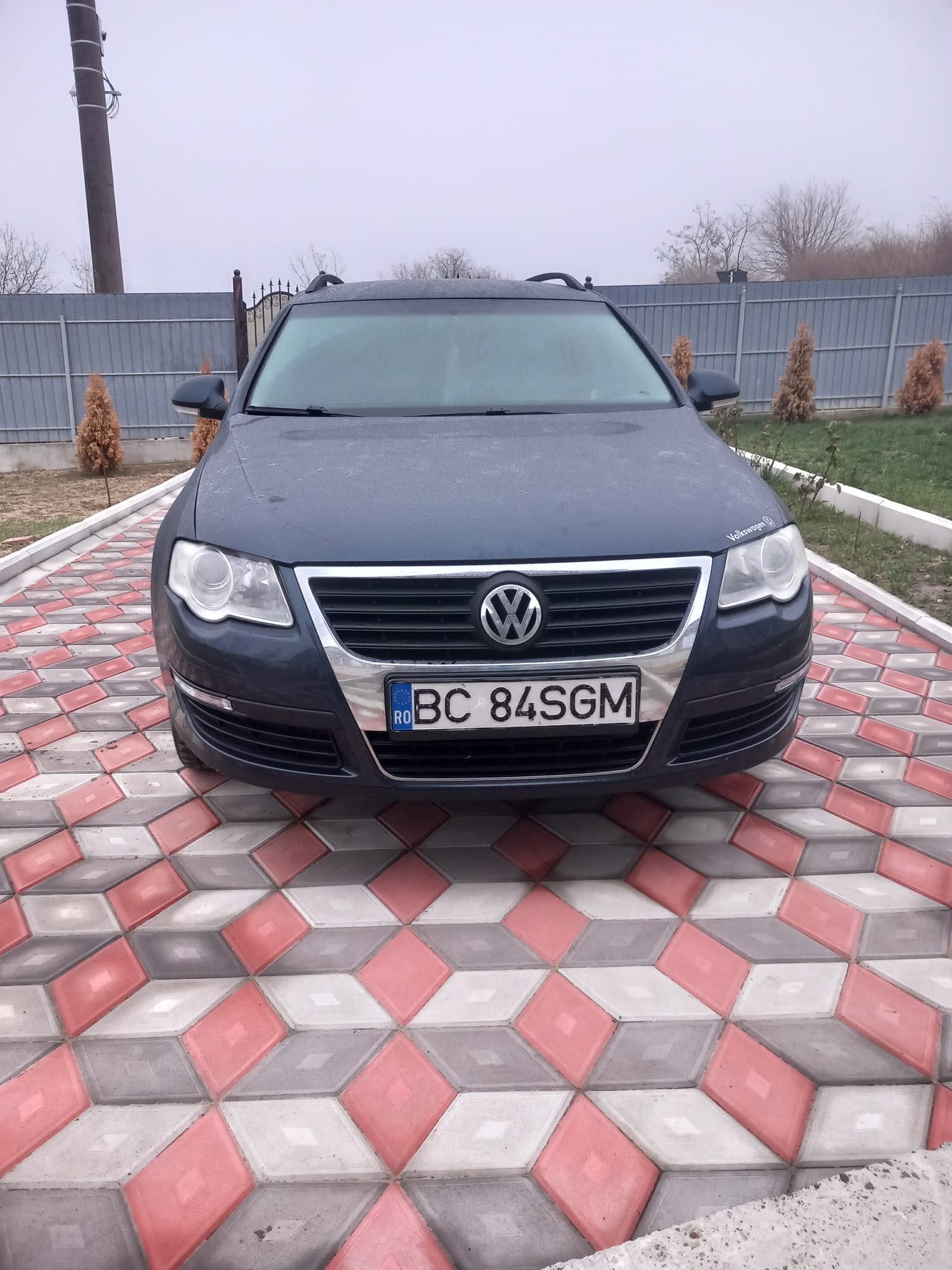Volkswagen Passat b6    1.9 dti Galați