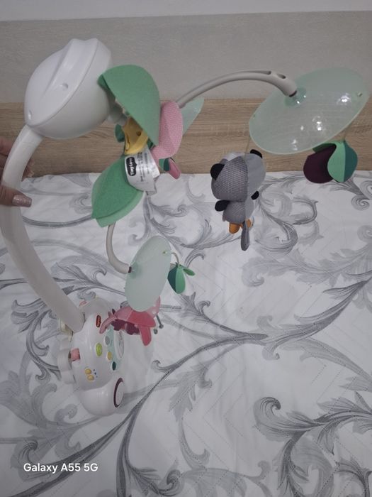 Въртележка за кошара Tiny Love