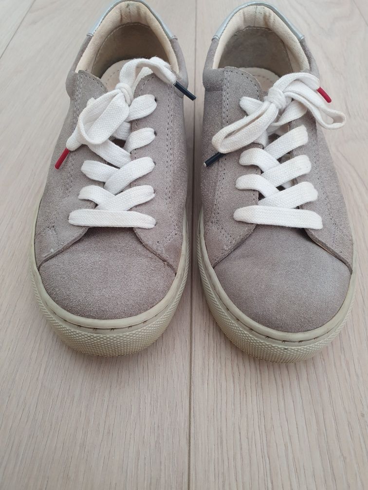 BENVENUTI Sneakers Tenisi dama piele naturala gri marime 37 Curier OLX