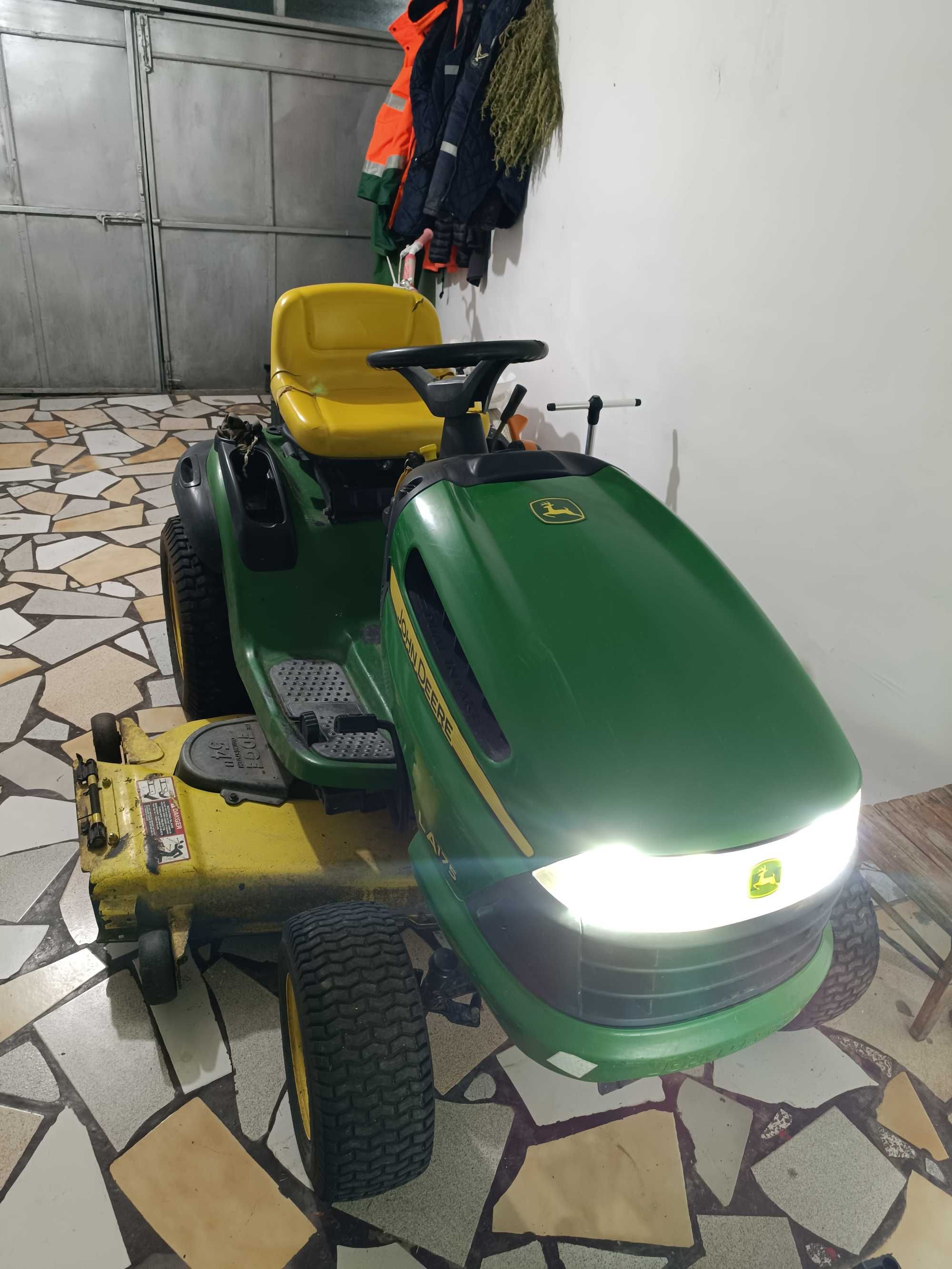 Косачка трактор John Deere 26кс