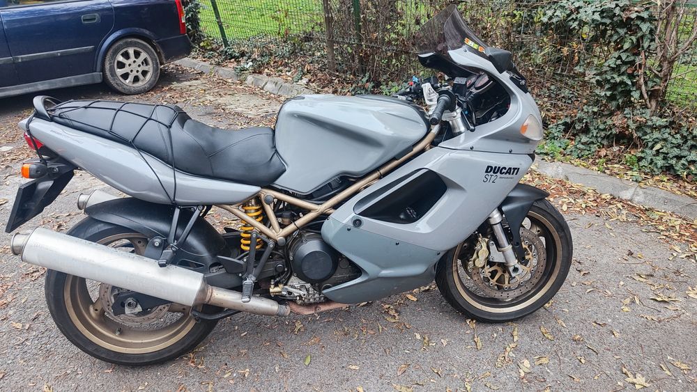 Vand Ducati ST2 944