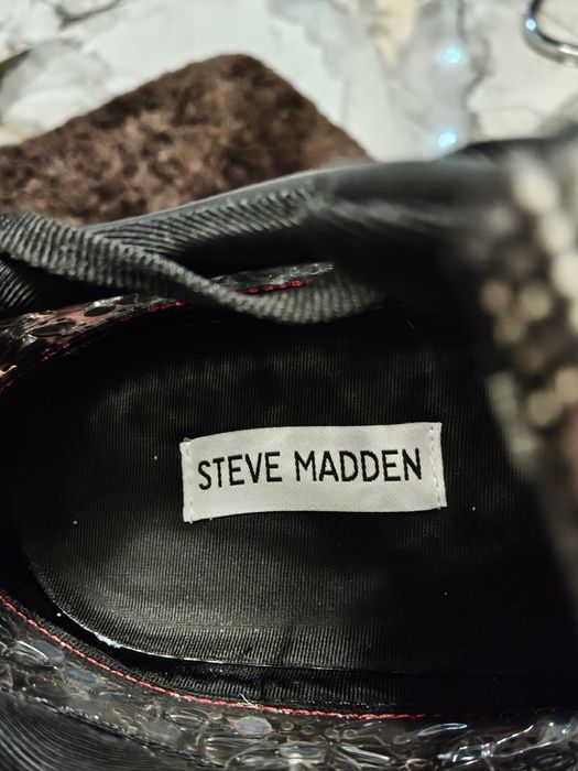 Дамски маратонки закупени от best sikrets 40 ном.