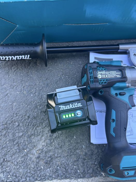 Makita DF001 GZ filetanta XGT 40V