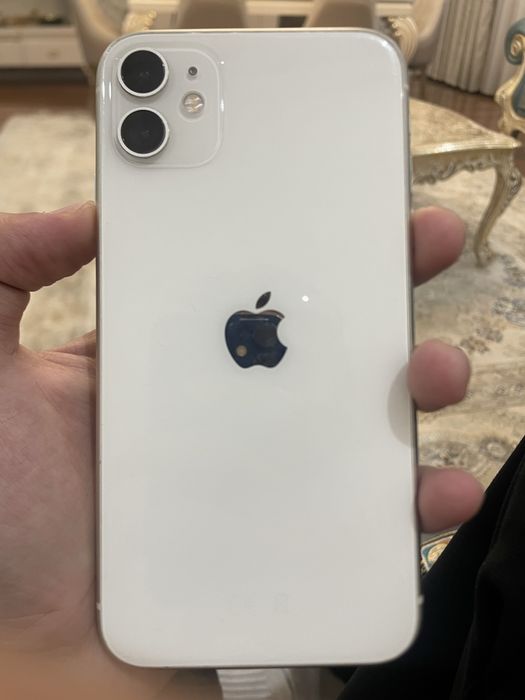 Айфон 11 обмен выше классм