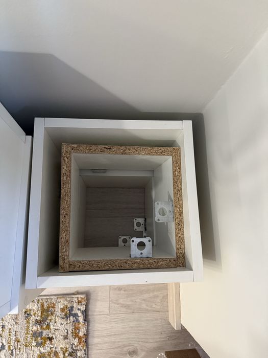 Бели дървени кутии за библиотека