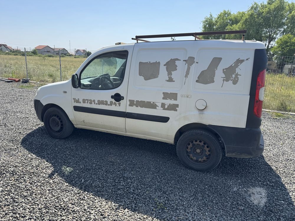 Vând fiat doblo 1.3 diesel din 2009