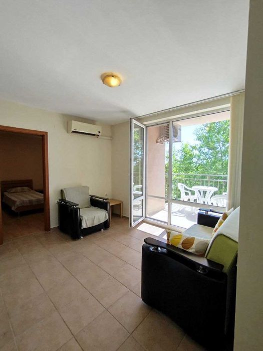 Продава се Тристаен апартамент в к.к. Слънчев бряг - 65 кв.м за 1154 €/кв.м - Снимка #2