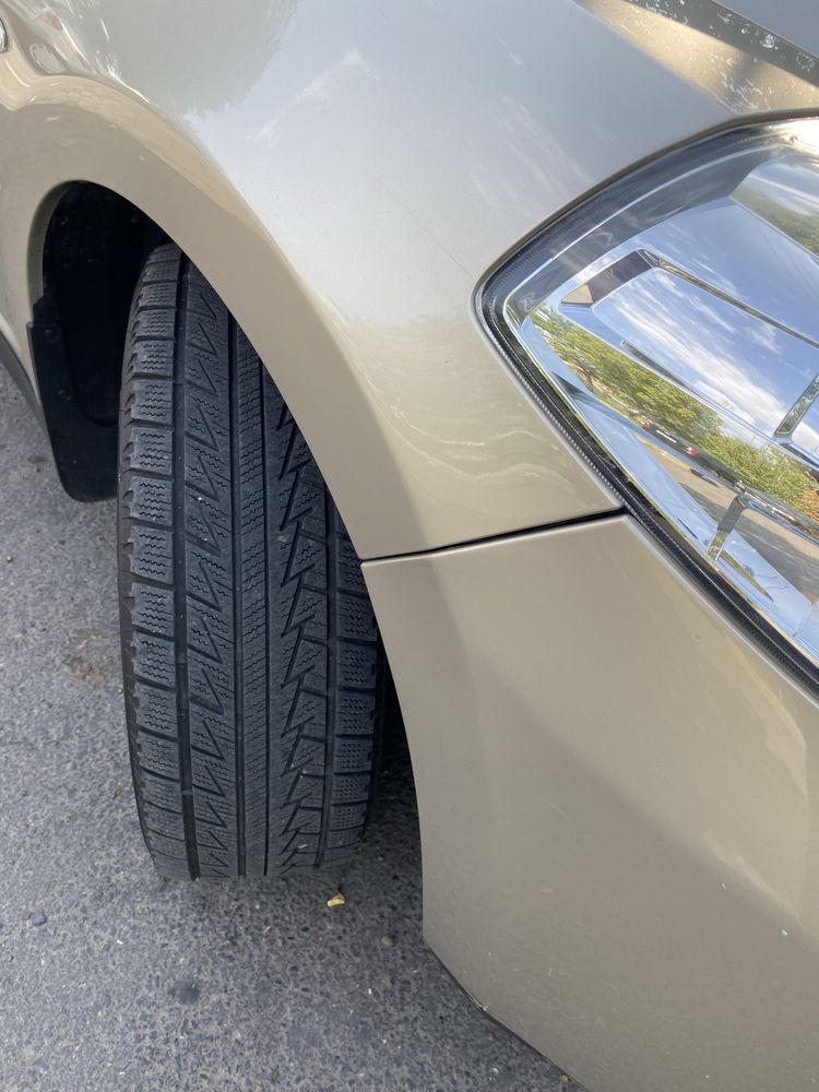Nissan Tiida sotiladi 2008
