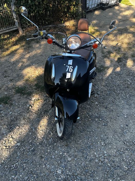 Scuter Retro  50 cm / 4 timpi