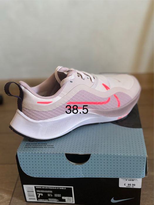 Nike !!!маратонки!!!