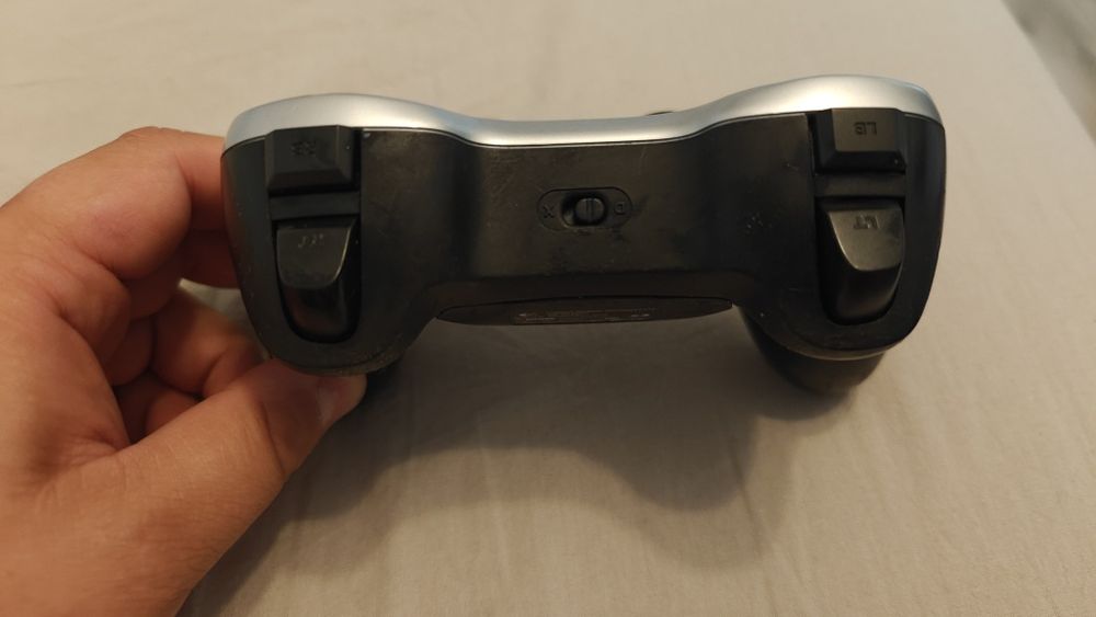 Controler Logitech F710