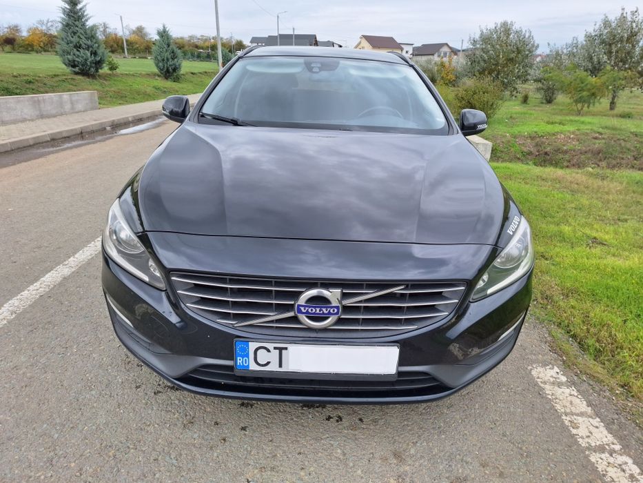 Vând Volvo V60 D4 2014