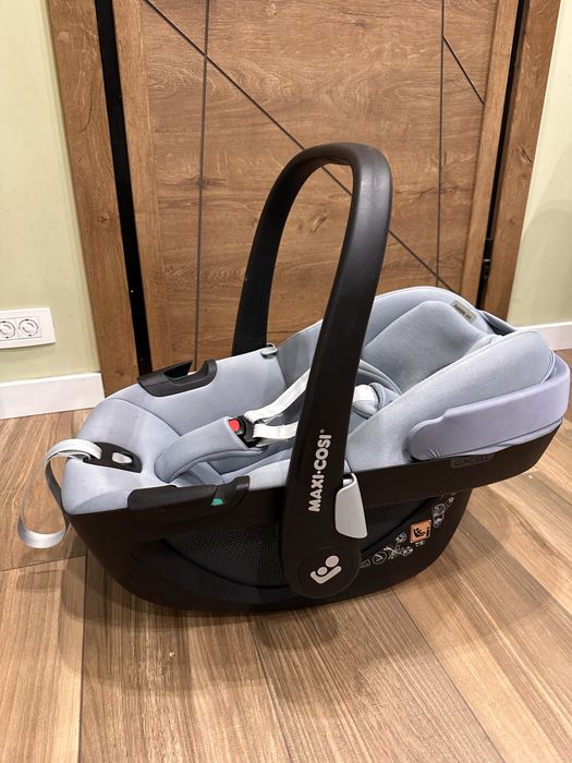 Maxi-Cosi Стол за кола-кошница Pebble 360