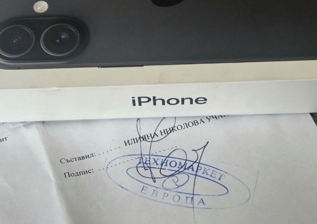 ЗАПЕЧАТАН 128GB iPhone 16 Гаранция Техномаркет 2027 г. Black / Черен