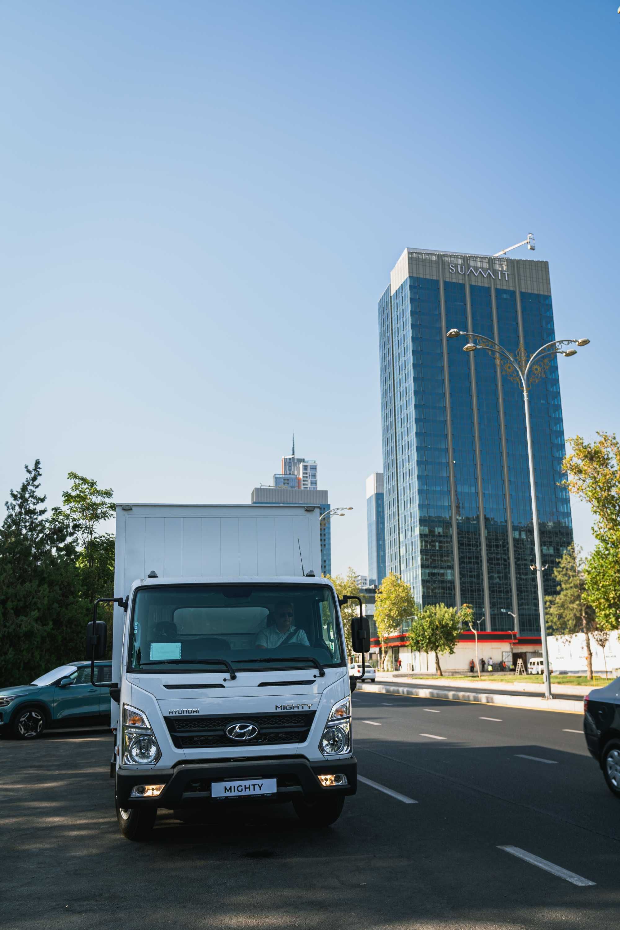 Цельнометаллический автофургон Hyundai