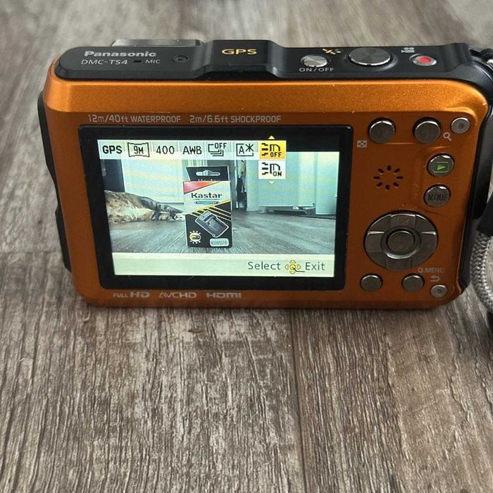 Camera foto subacvatica Panasonic TS4 ca NOUĂ cablu charger baterie