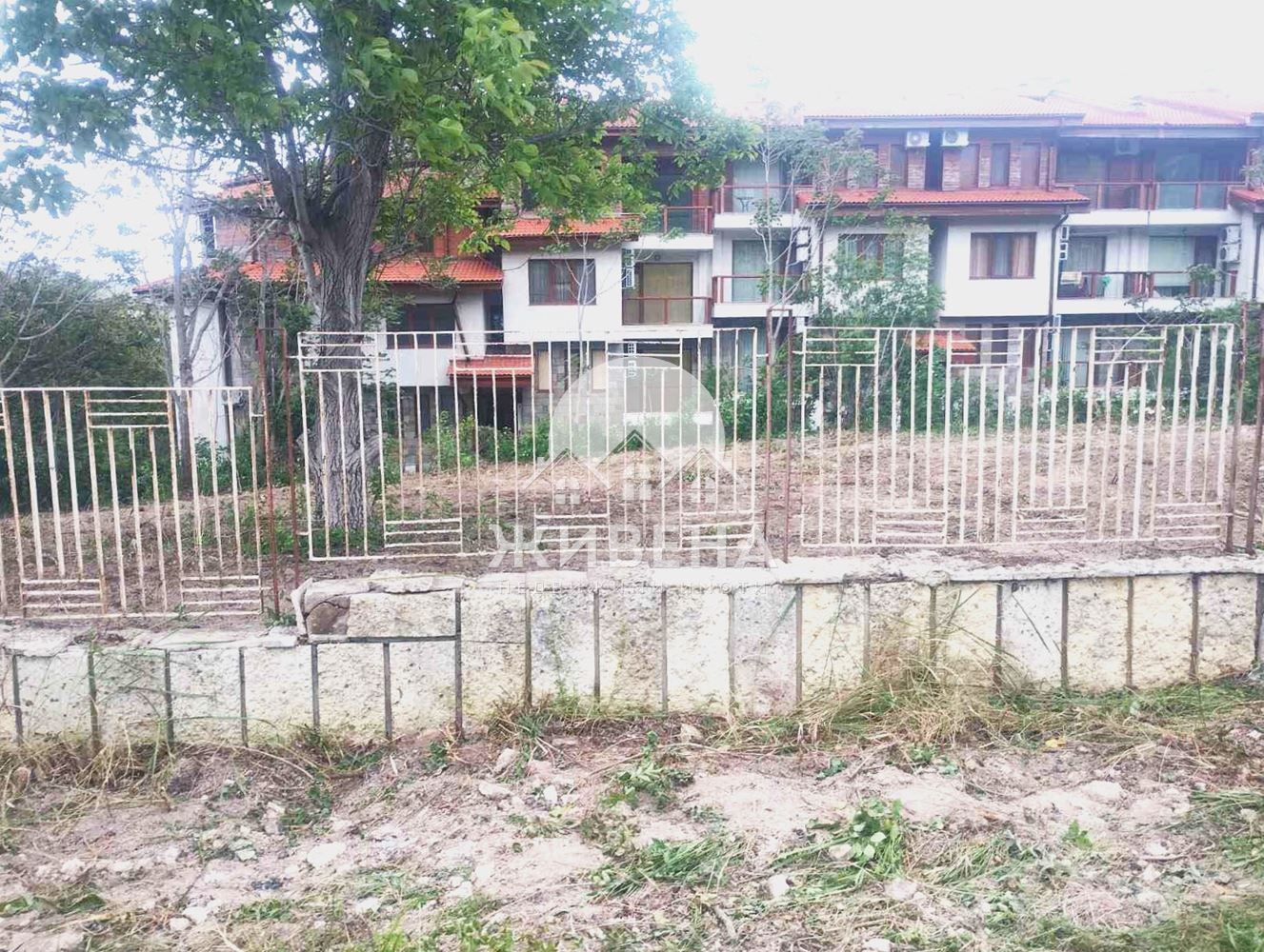 Парцел за продажба в гр.Балчик, площ 662 кв.м