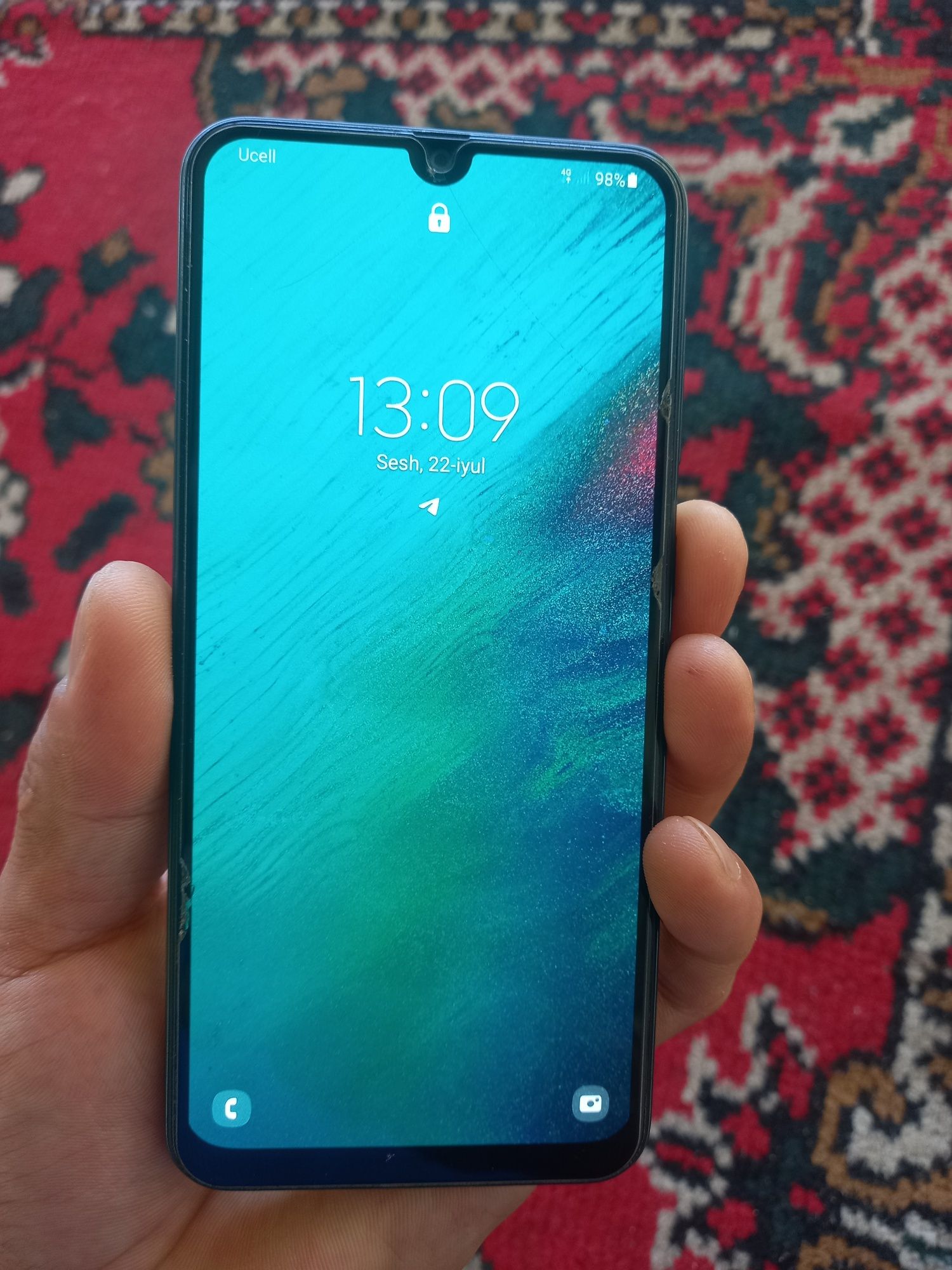 Samsung A30 sotiladi karobka dakumet bor