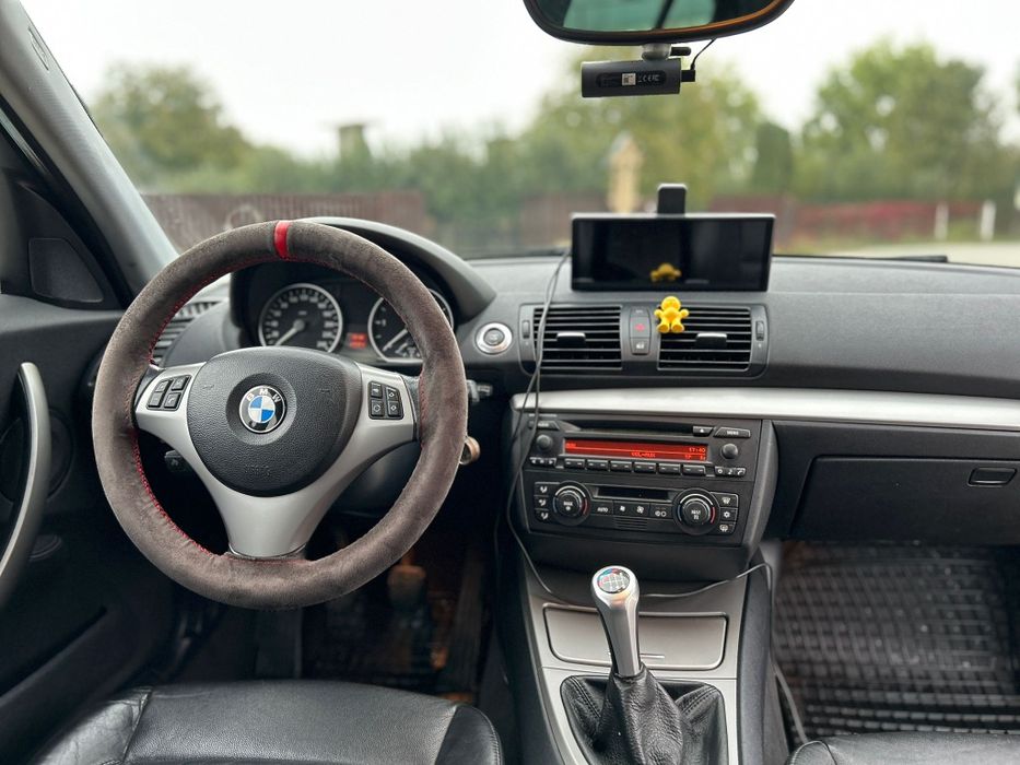 BMW  s e r i a 1