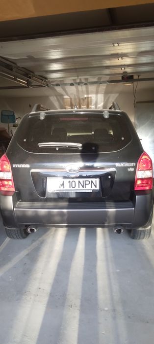 Hyundai Tucson 2.7 V6