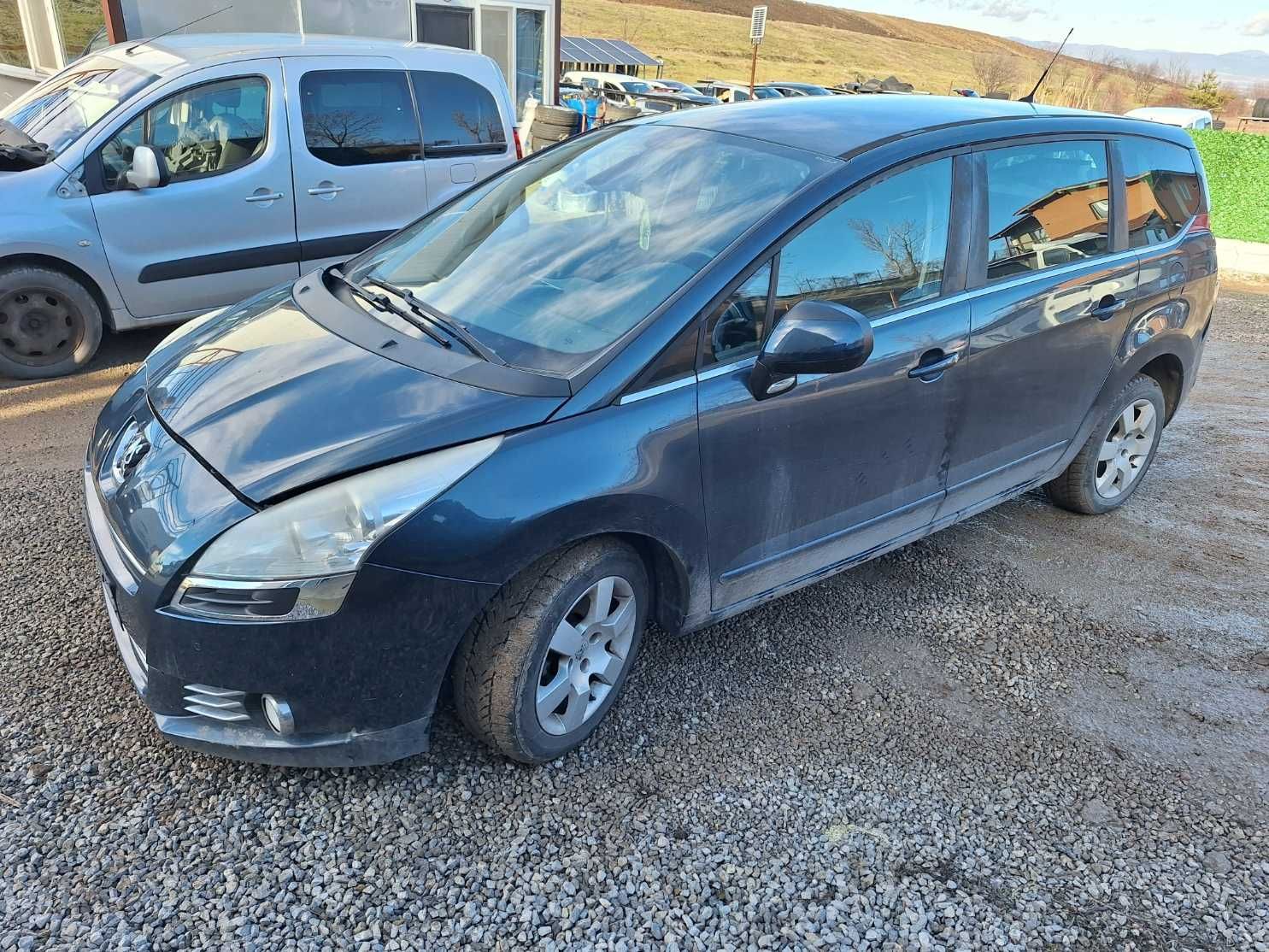 Peugeot 5008 1.6 hdi 8v 115кс - старт-стоп система на части ,навигация