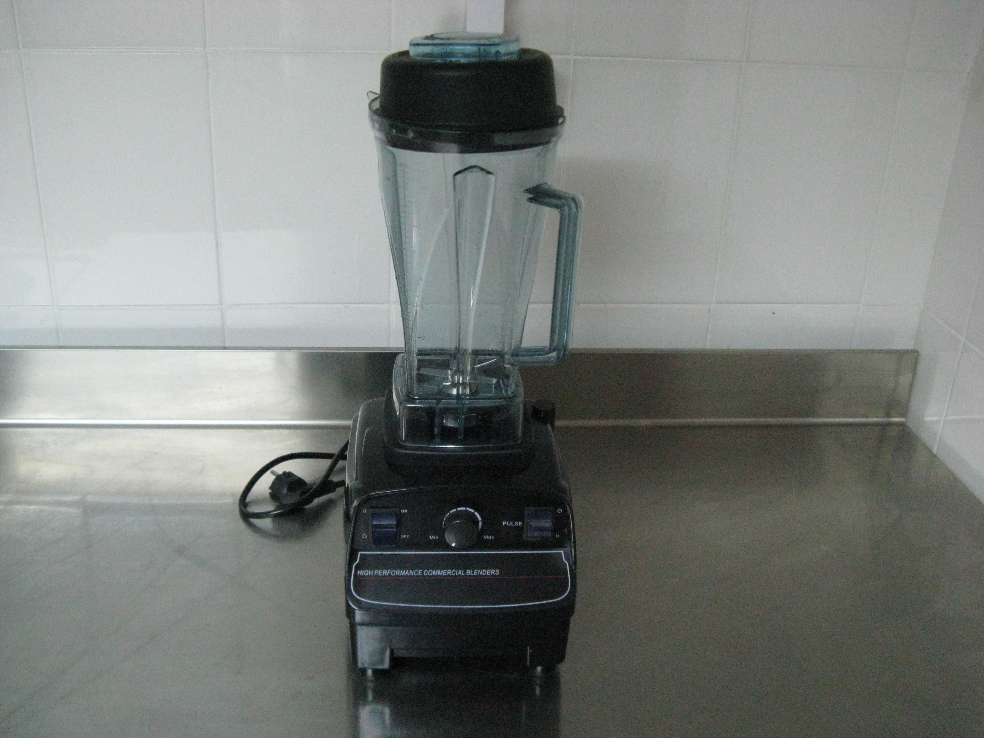 Vand Blender 2l, 1.5kw, 500 ron