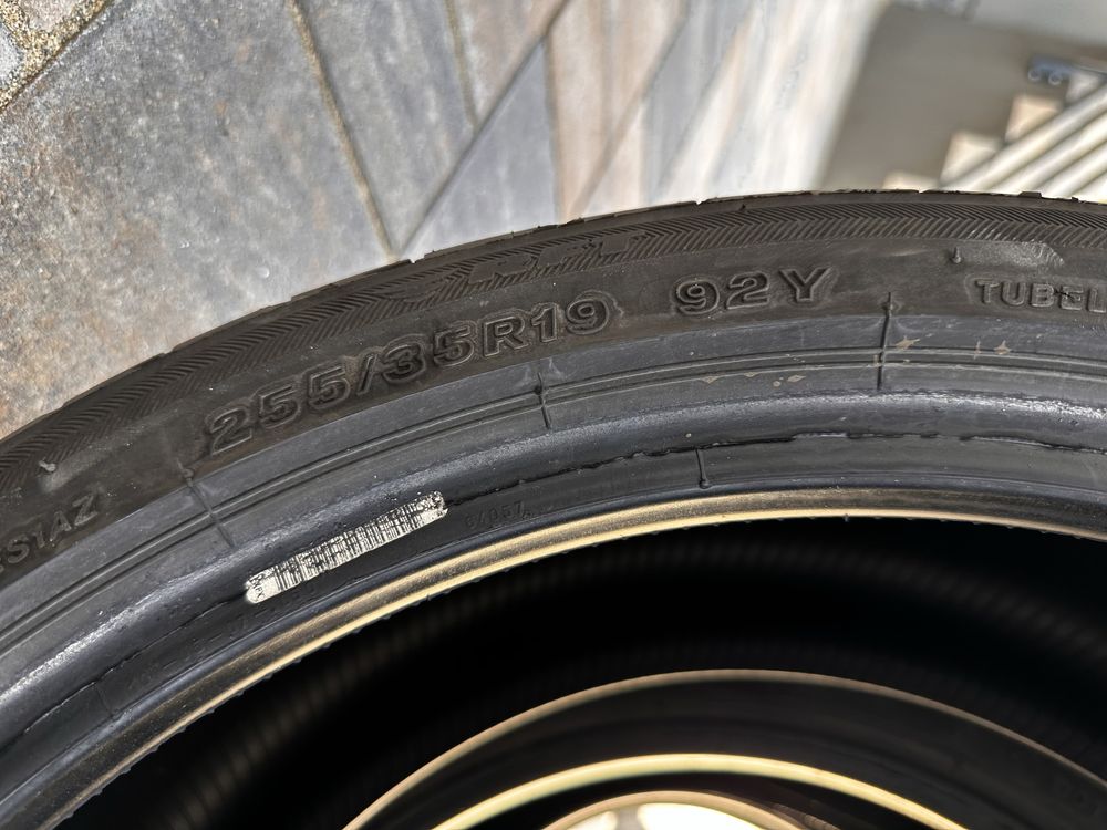 Anvelope Vara Bridgestone Potenza S001 2x225/40/19 2x255/35/19