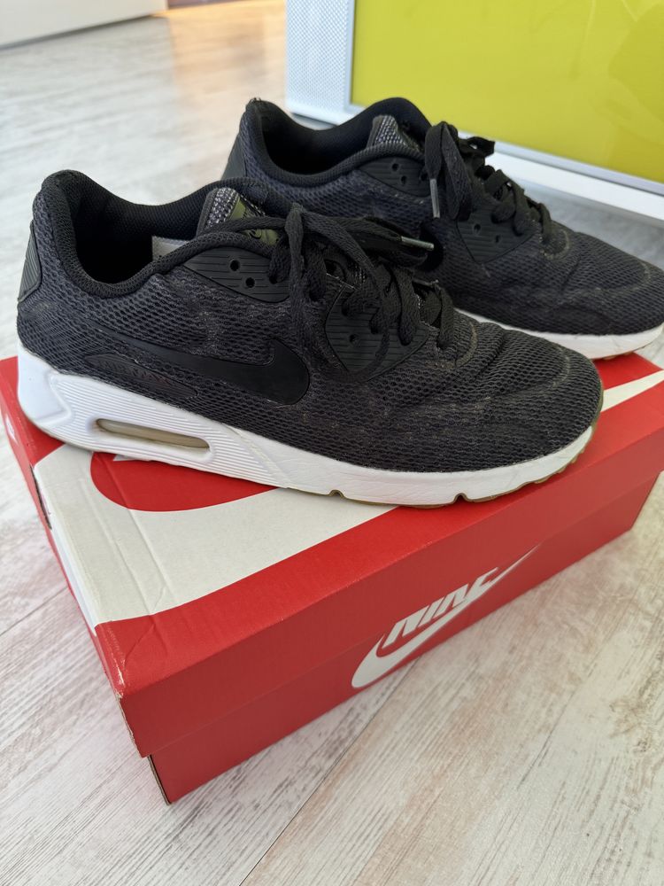 Маратонки Nike air max ultra2.0. Номер 43