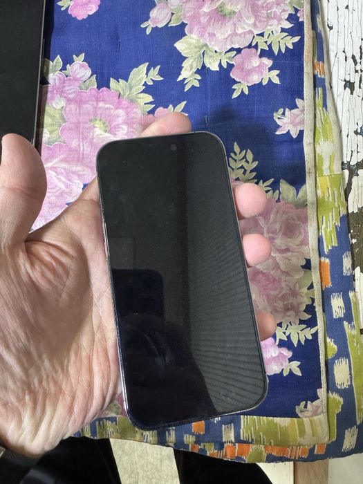 iphone 14 pro max pamit 256g yomkost 77 holati zor oqip tel qlila