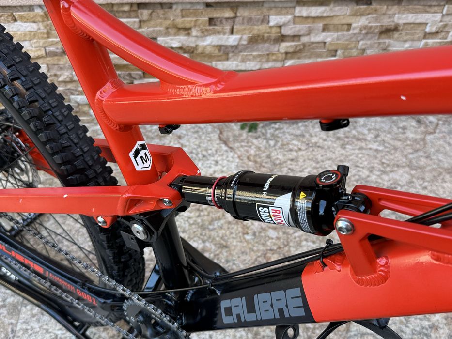 Calibre Bossnut Мекица 27.5 цола М размер 1х11 скорости NX